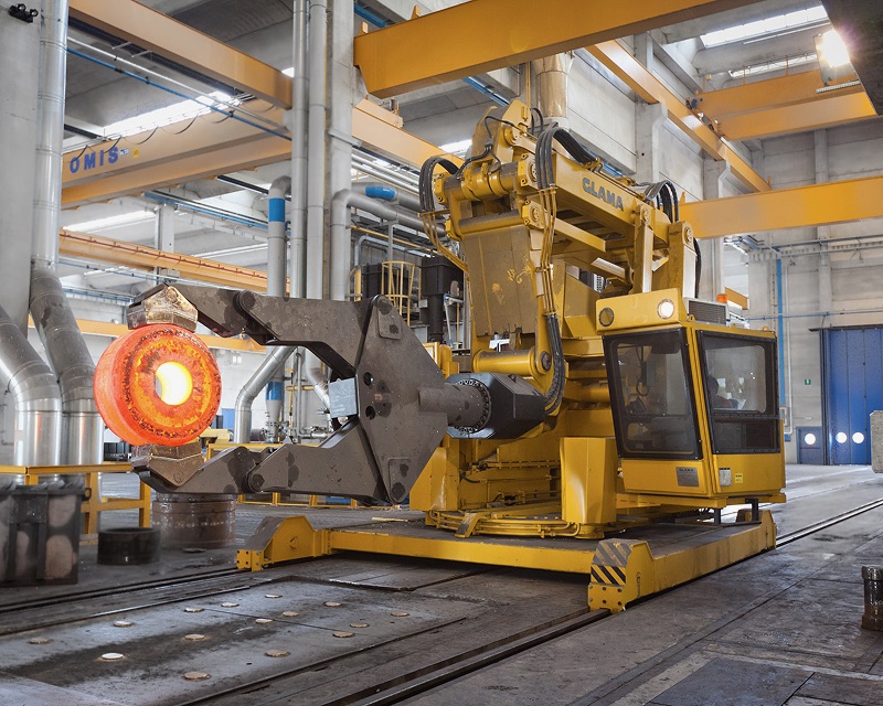 GRM/GIR — Heavy-Duty Robots and Manipulators